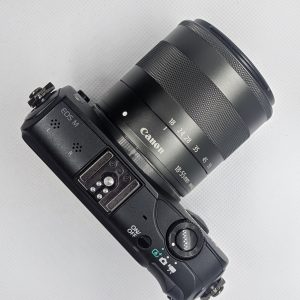 EOS M