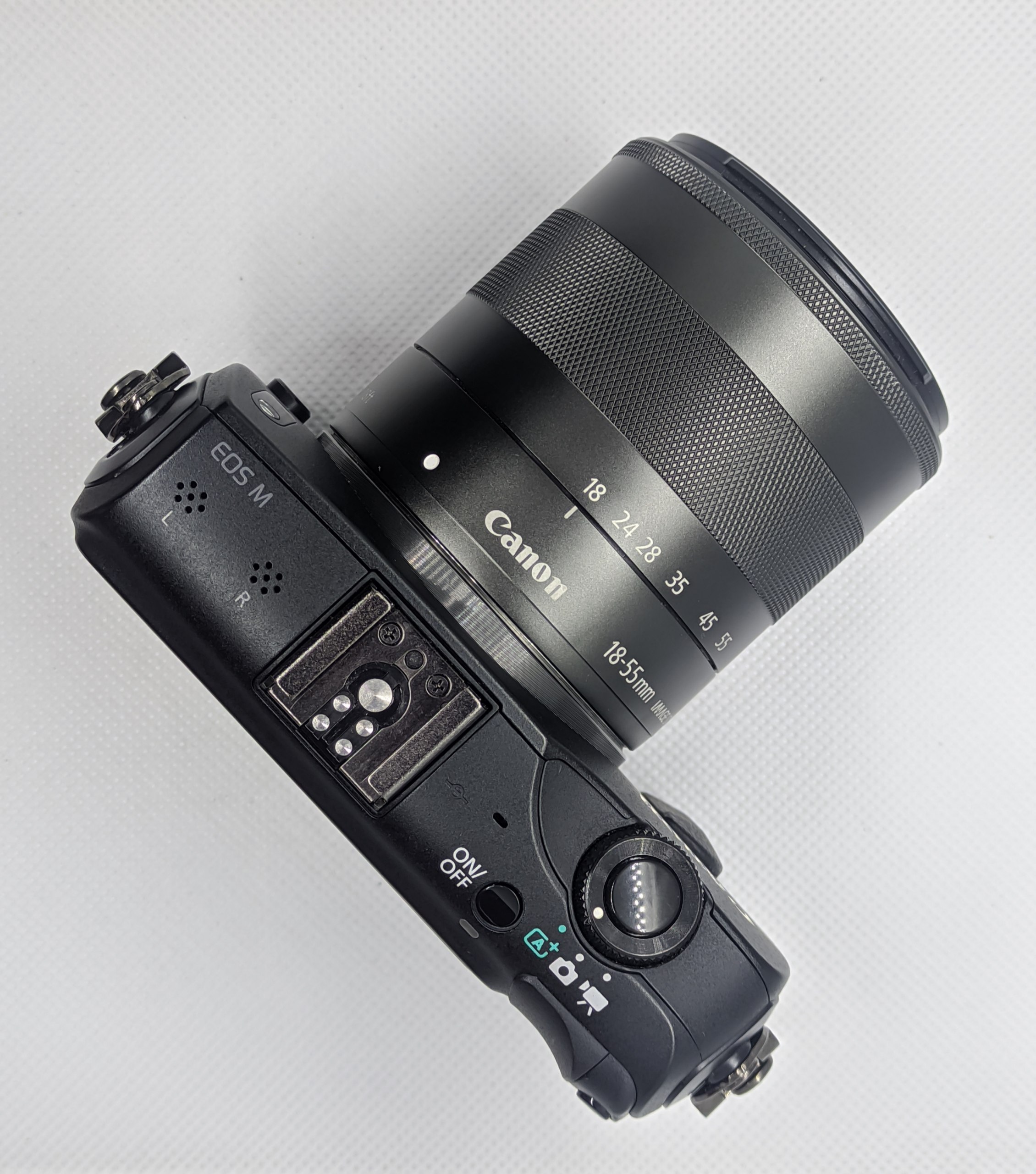 EOS M